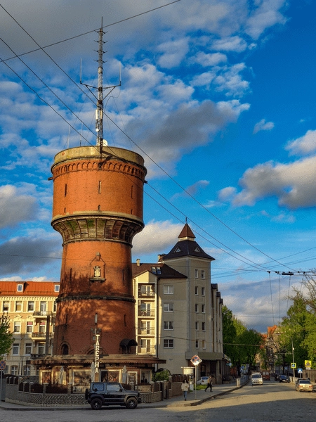 Достопримечательности Черняховска: внушительная водонапорная башня